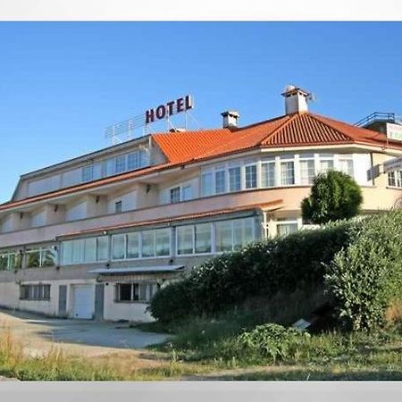 Aparthotel Corcubion Playa De Quenxe Eksteriør bilde